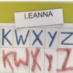 Lettres capitales pâte à modeler