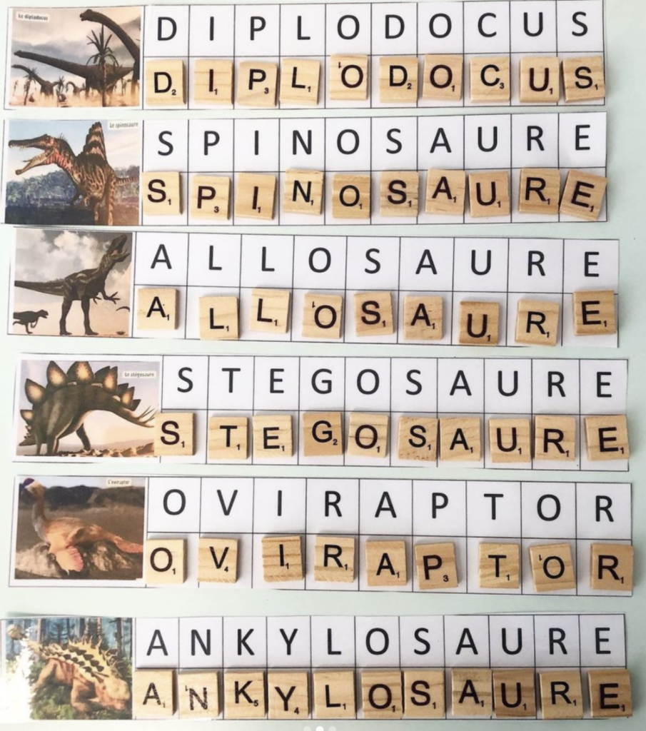 Lettres mobiles dinosaures
